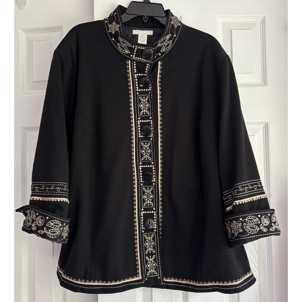 Tweeds Woman Black Embroidered Lined Knit Jacket Womens Size 2X Button Front